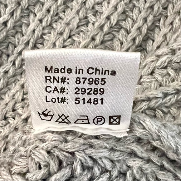 Elan Cold Shoulder Sweater - Picture 7 of 7